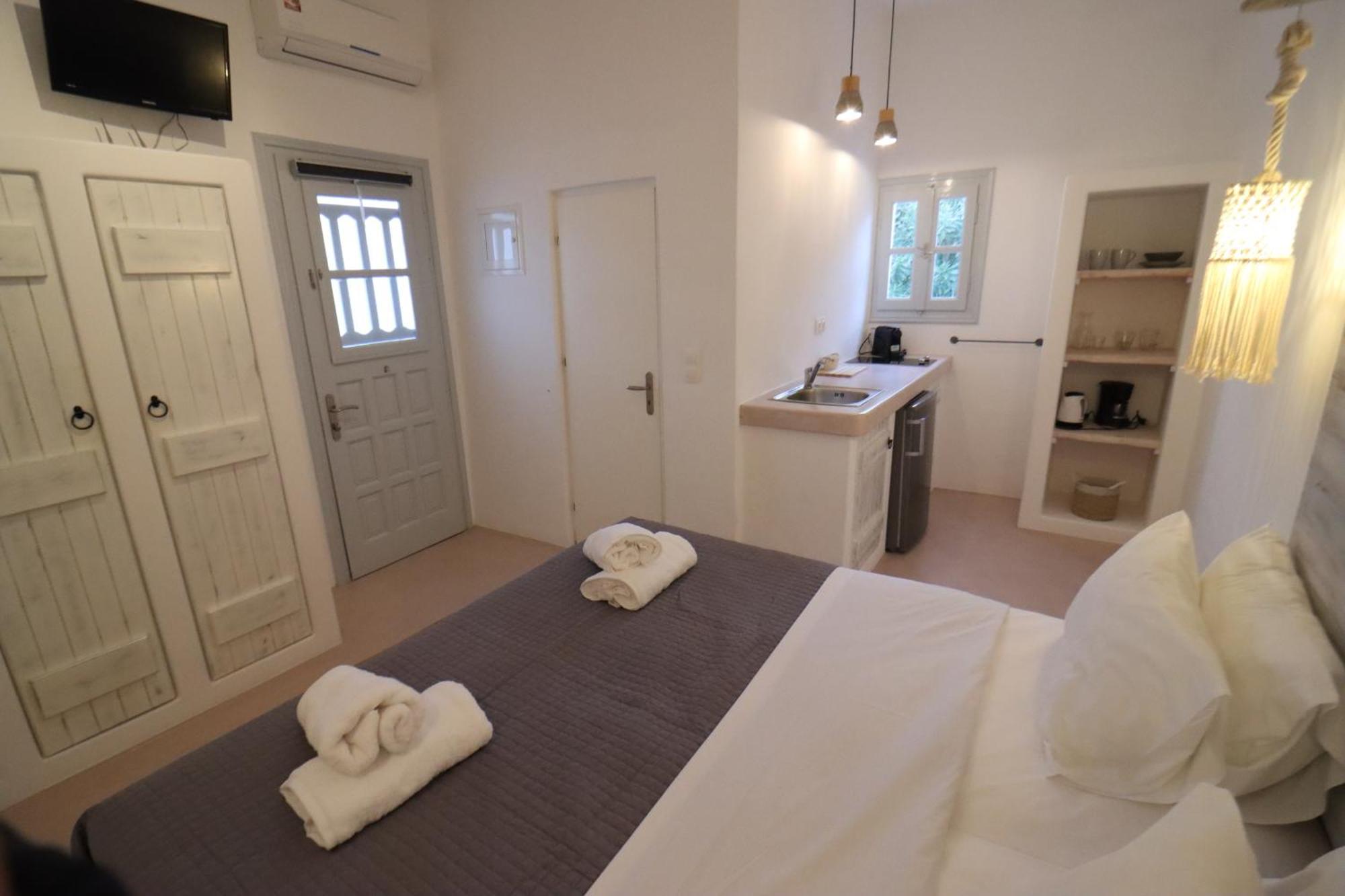Flisvos Beach Studios Naxos City Kültér fotó